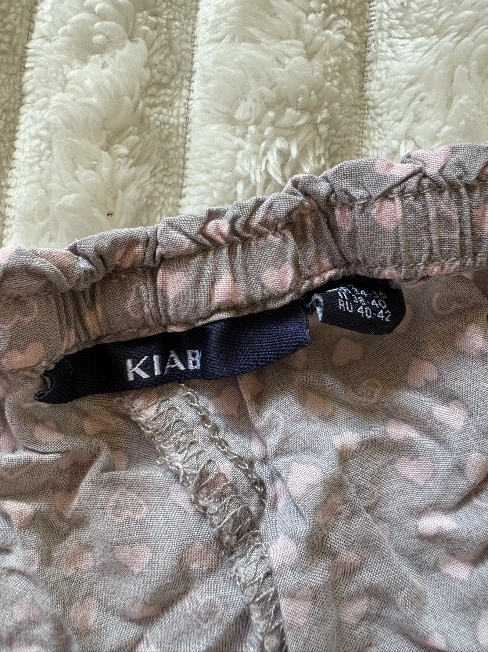 Pequeños pantalones cortos de pijama con motivo de corazón – photo 4
